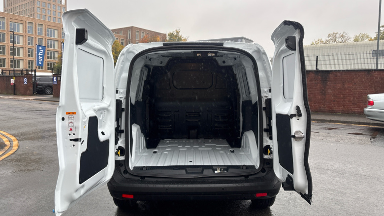 Ford Transit Courier E-Transit Courier 100kW 43kWh Trend Van Auto